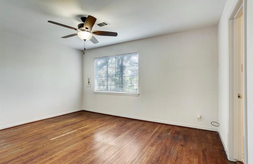 5615 Arboles Drive - Photo 2
