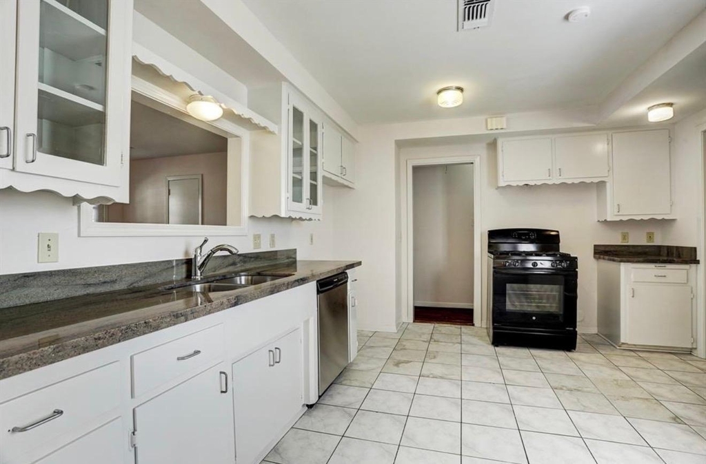 5615 Arboles Drive - Photo 6