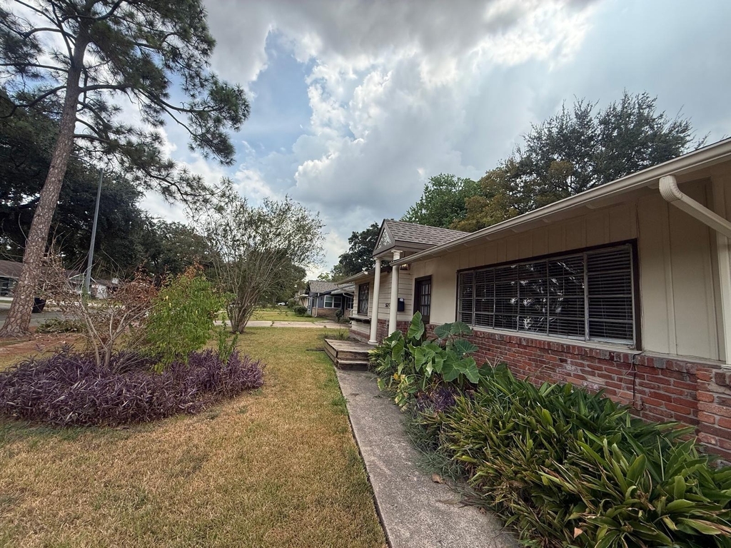 5615 Arboles Drive - Photo 24