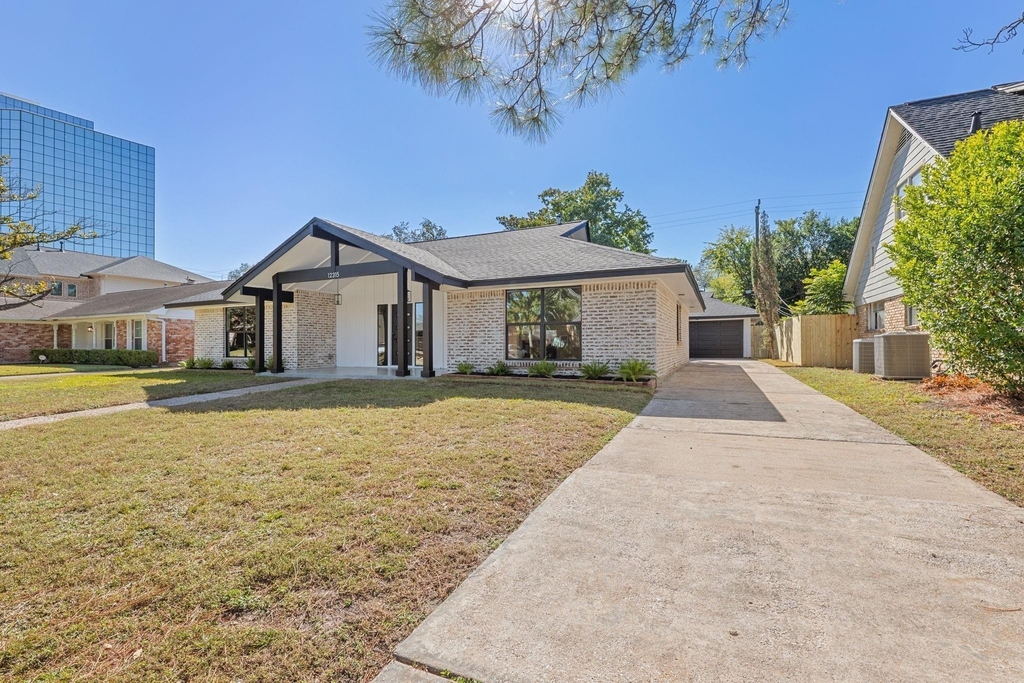 12315 Barryknoll Lane - Photo 9
