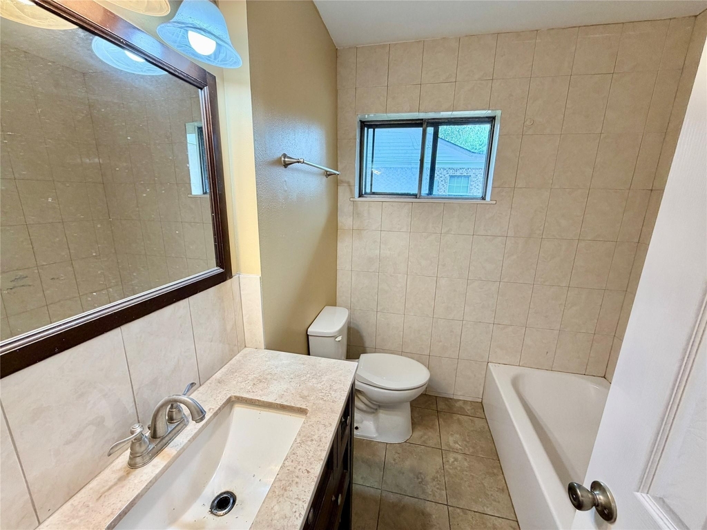 2209 20th Avenue - Photo 12