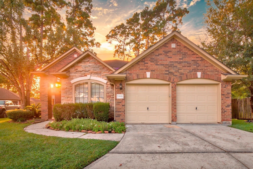 13931 Carrington Lane - Photo 1