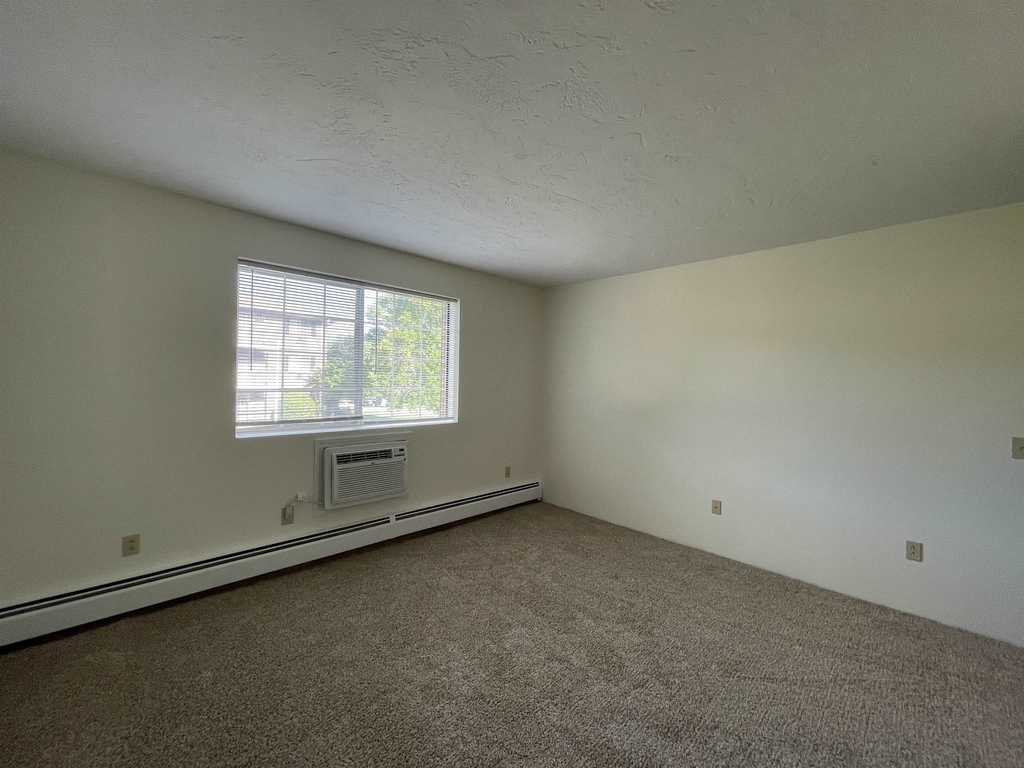 385 Huse - Photo 28