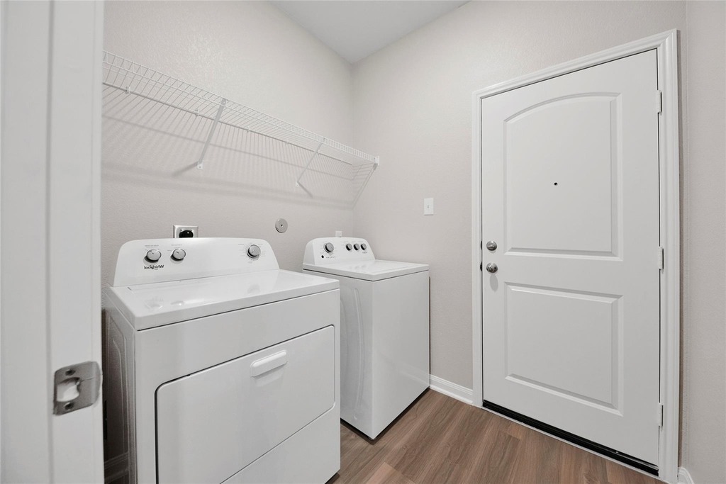 428 Lone Rider Drive - Photo 8