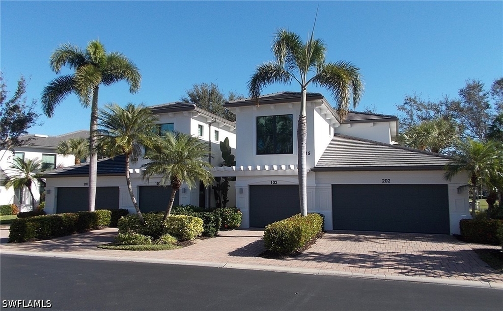 2444 Ravenna Boulevard - Photo 0