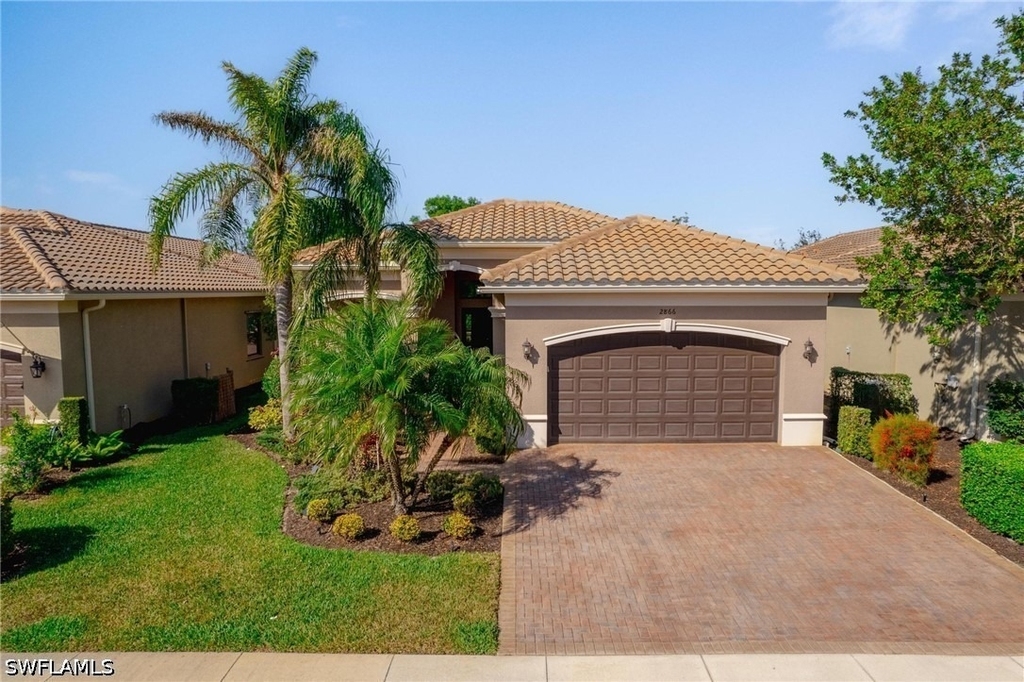 2866 Cinnamon Bay Circle - Photo 0