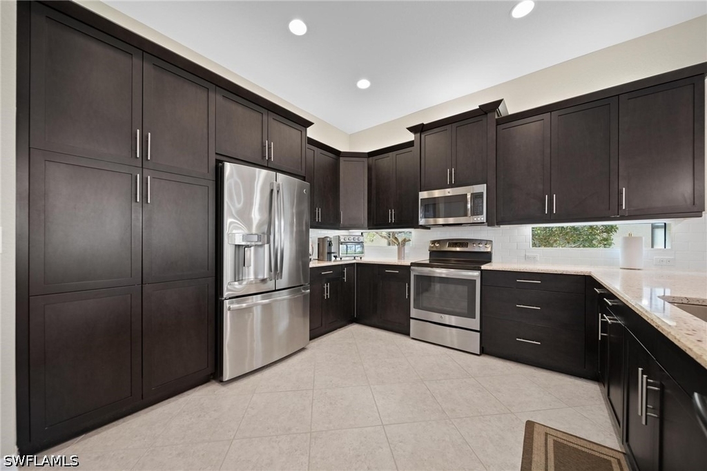 2866 Cinnamon Bay Circle - Photo 25