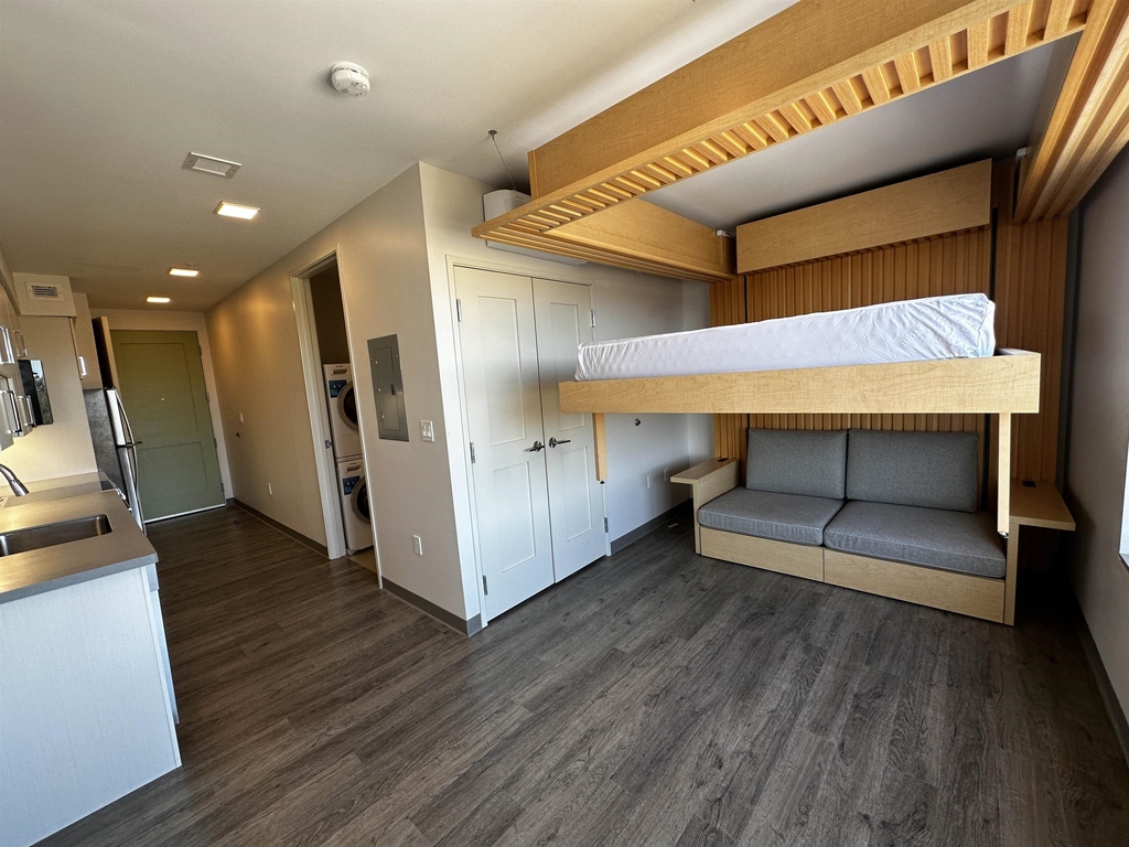 409 Elm - Photo 8