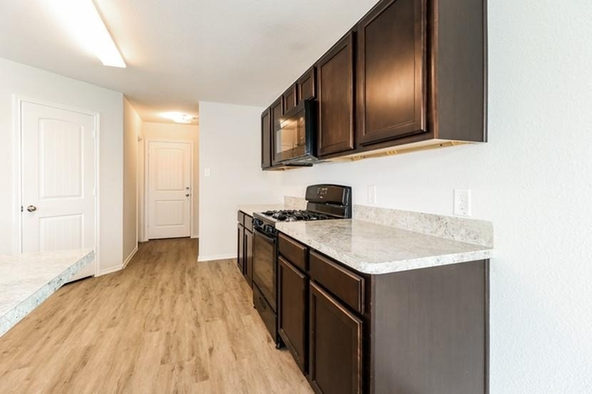 3205 Chunk Drive - Photo 4