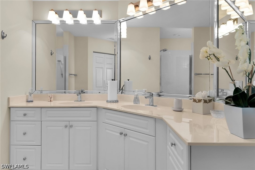 451 Bayfront Place - Photo 18