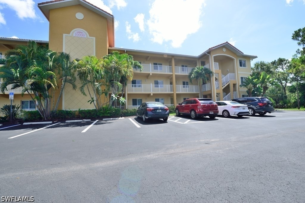 10000 Maddox Lane - Photo 0