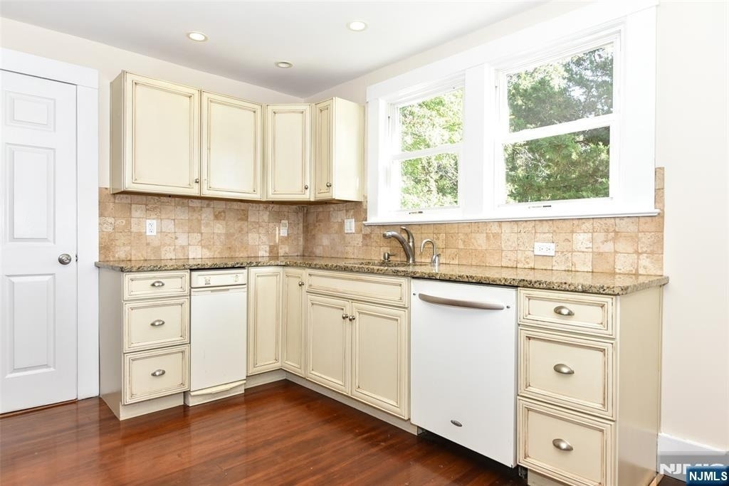 36 Hines - Photo 10