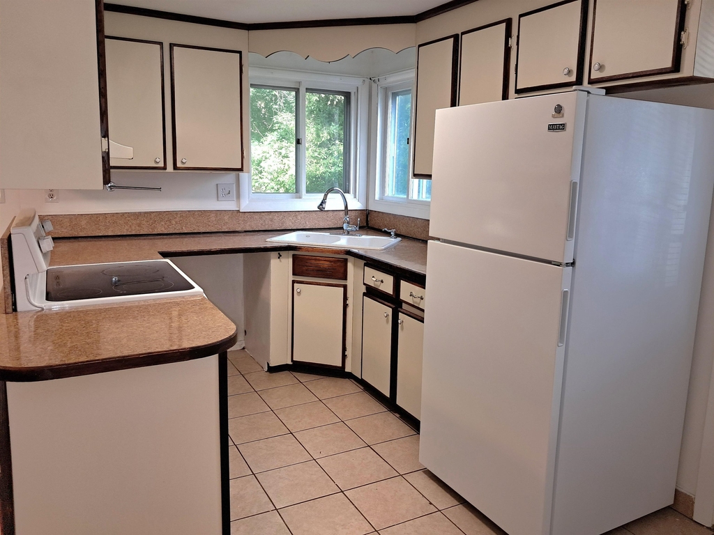 28 Paxton - Photo 2