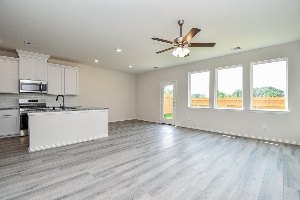 27927 Western Creek Court - Photo 5