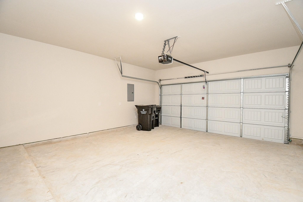 27927 Western Creek Court - Photo 3