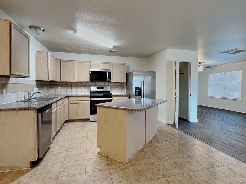 11806 Skydale Drive - Photo 1