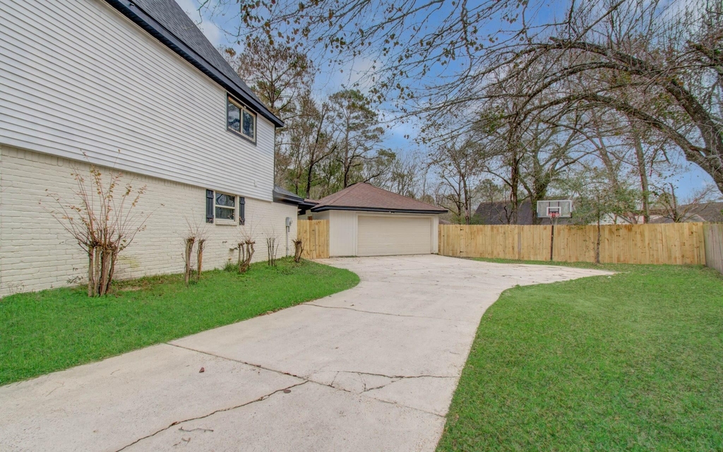 540 Fort Sumpter Street - Photo 1