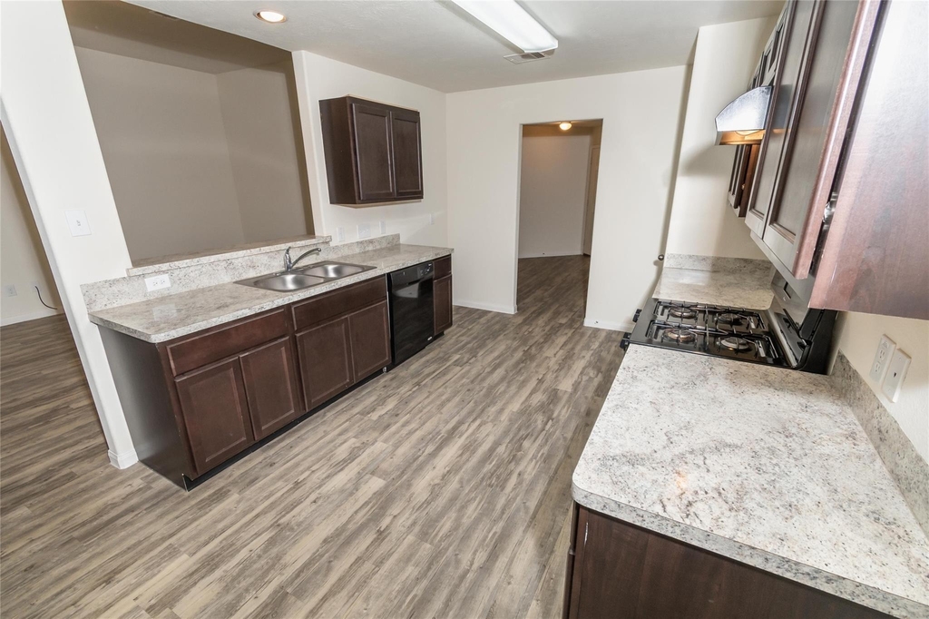 2619 Montecito Lane - Photo 5