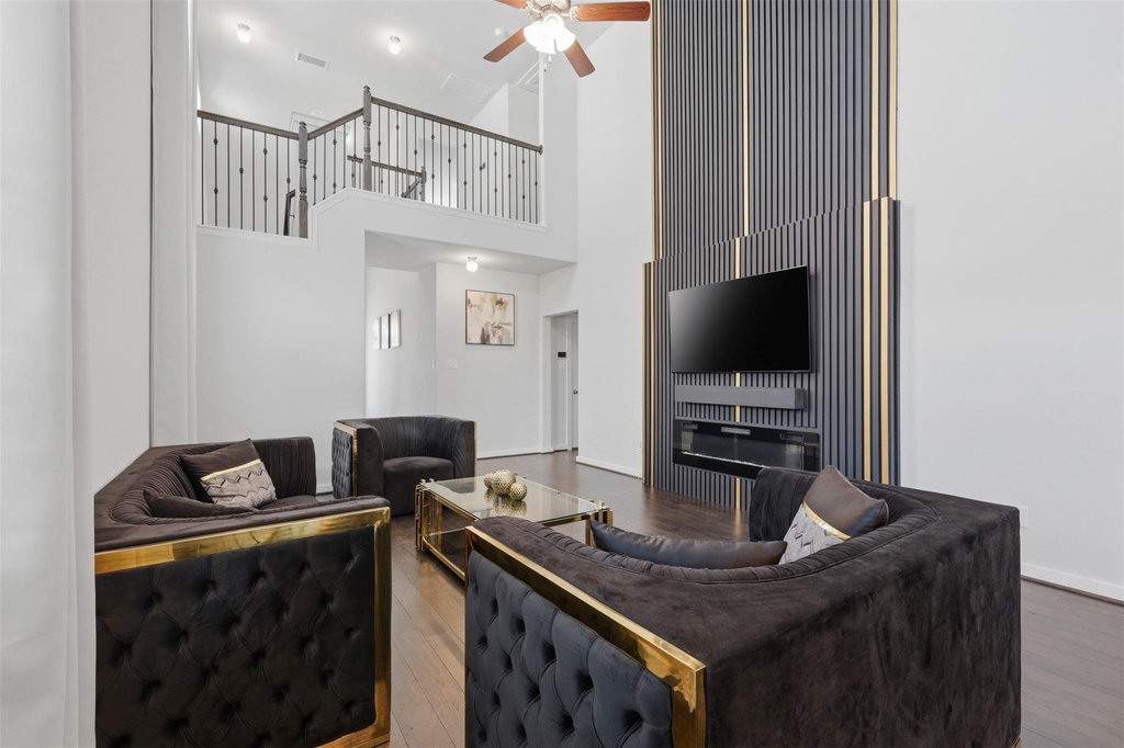 7415 Casuna Lane - Photo 4
