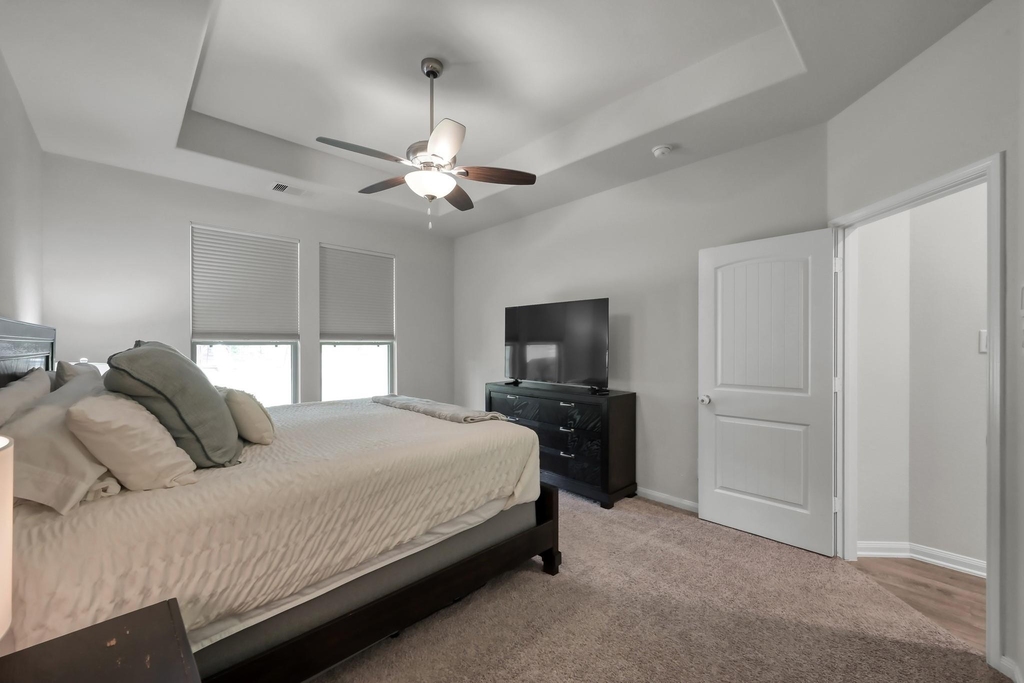 6185 White Oak Leaf Loop - Photo 21