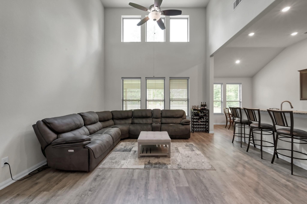 6185 White Oak Leaf Loop - Photo 8