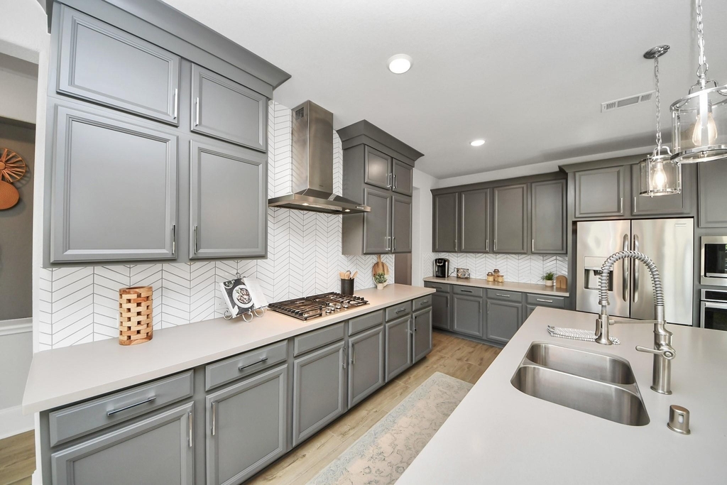 8119 Messina Mount Drive - Photo 4