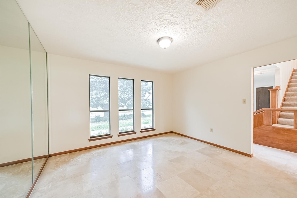 16040 Dunes Drive - Photo 14