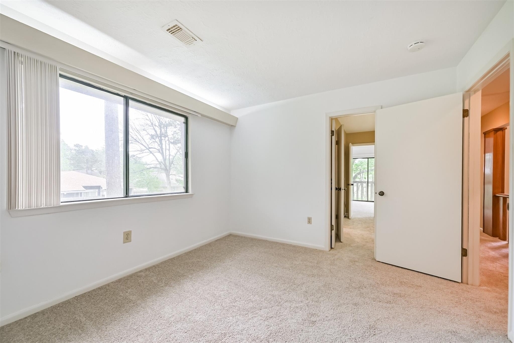 16040 Dunes Drive - Photo 19