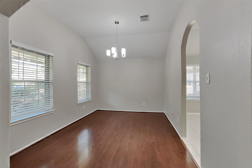 16407 Redbud Berry Lane - Photo 5
