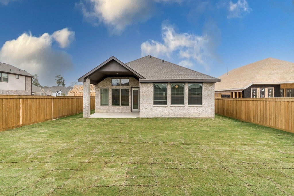 27054 Golden Knoll Drive - Photo 17