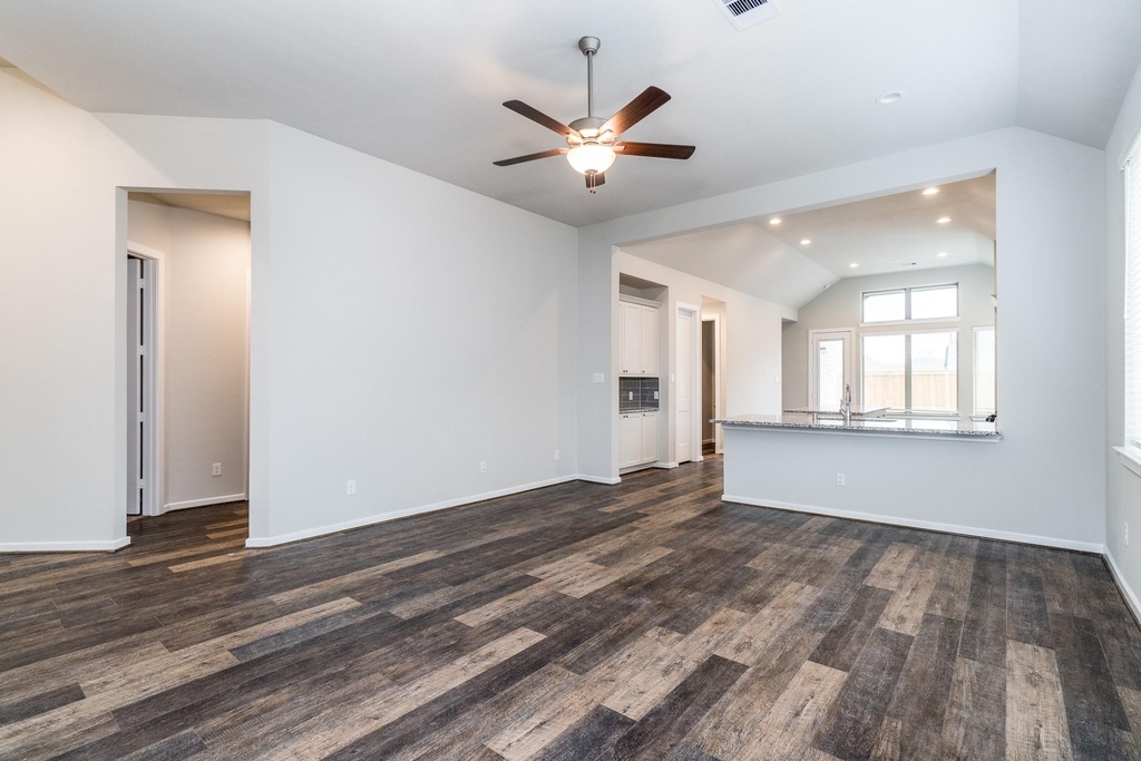 27054 Golden Knoll Drive - Photo 1