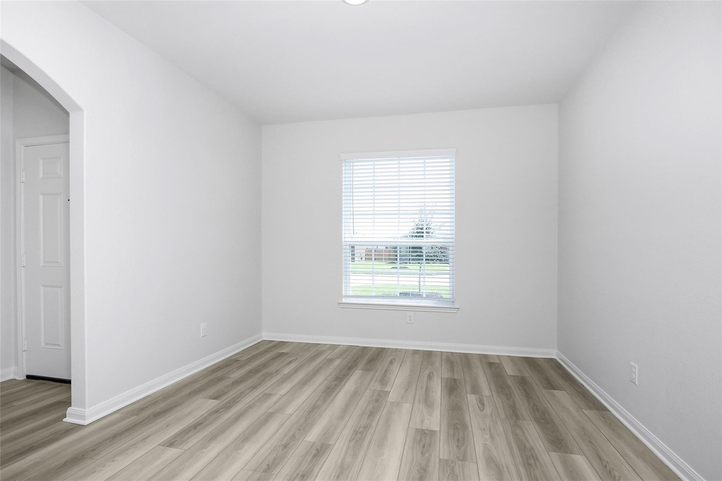 474 Amberwood Park Drive - Photo 7