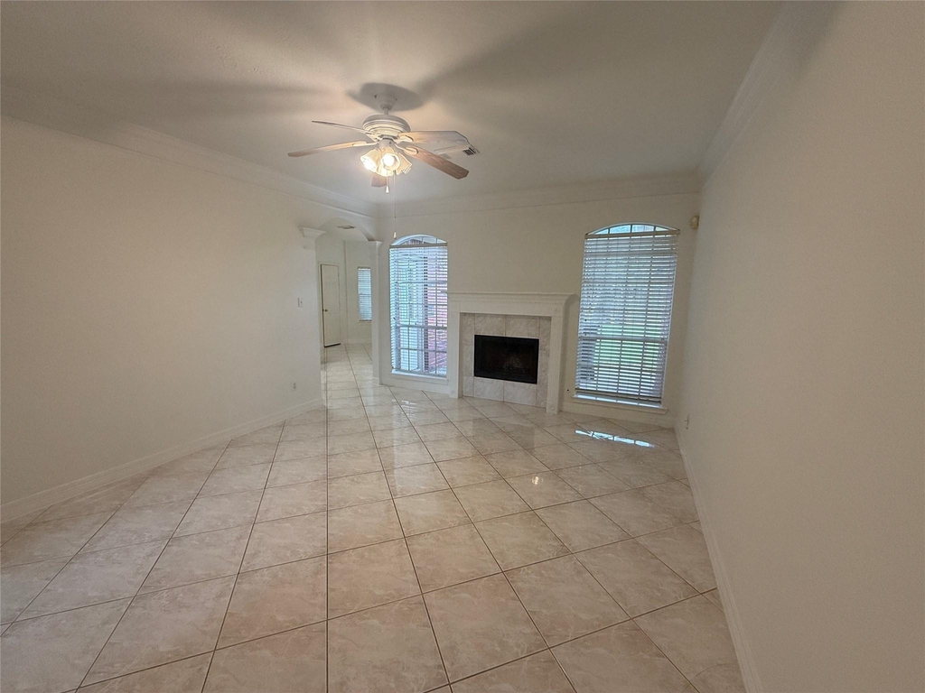 4163 Surreydon Drive - Photo 19