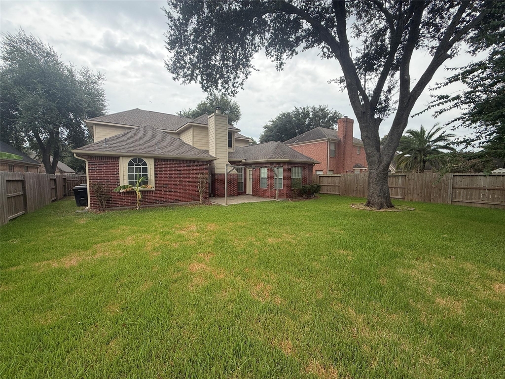 4163 Surreydon Drive - Photo 16