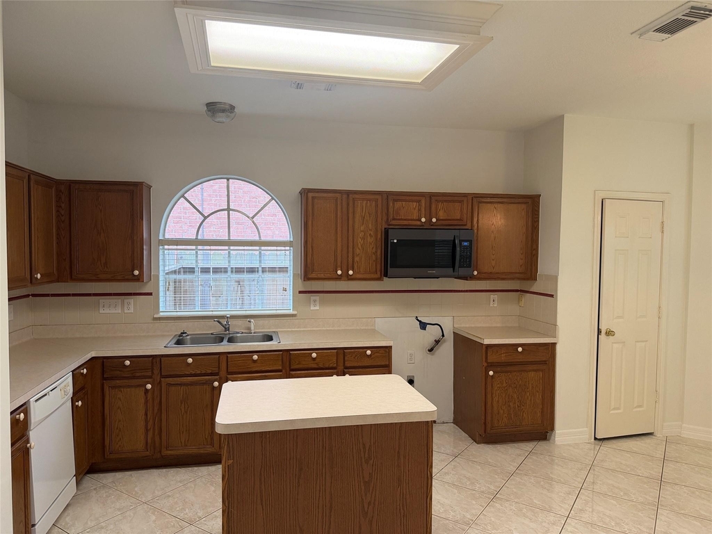 4163 Surreydon Drive - Photo 33