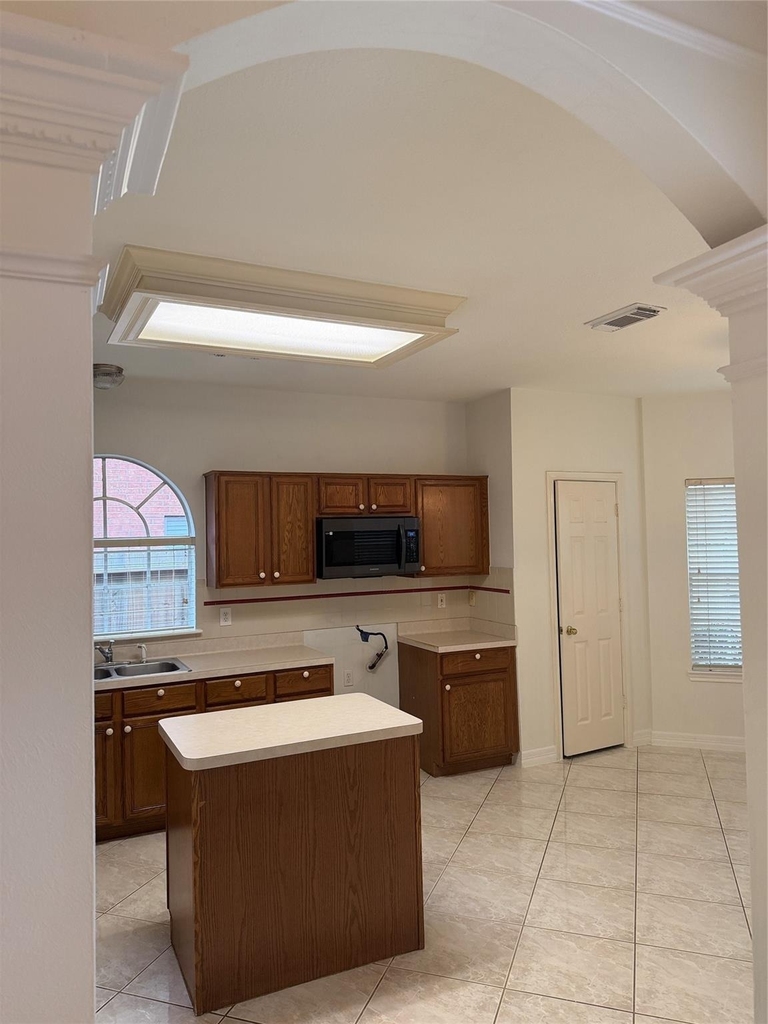 4163 Surreydon Drive - Photo 34