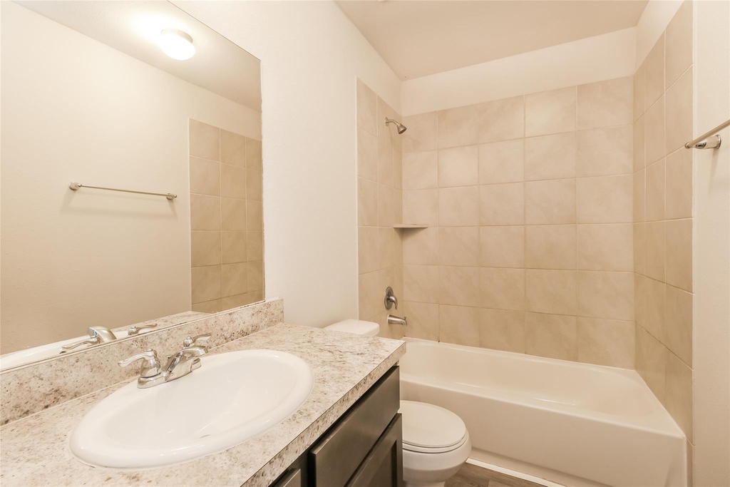 2536 N Lina Court - Photo 14