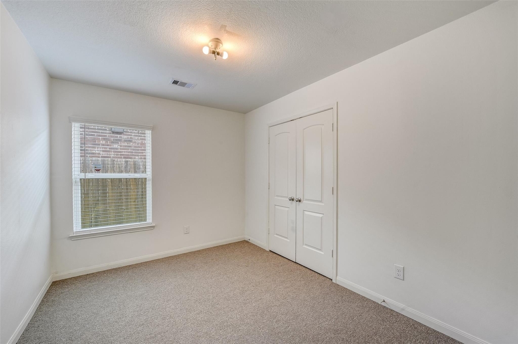22719 Tabberts Way - Photo 18