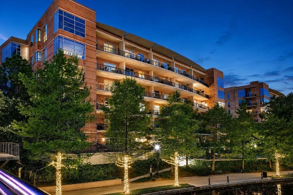 1 Waterway Court - Photo 32