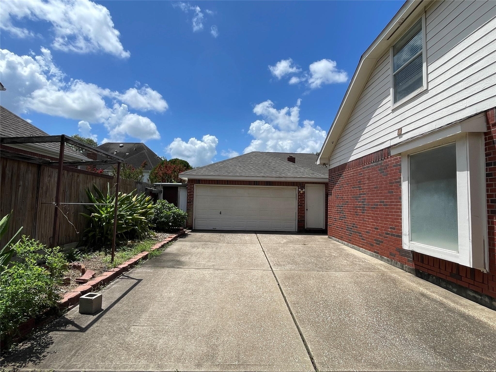 1951 Lake Winds Drive - Photo 3