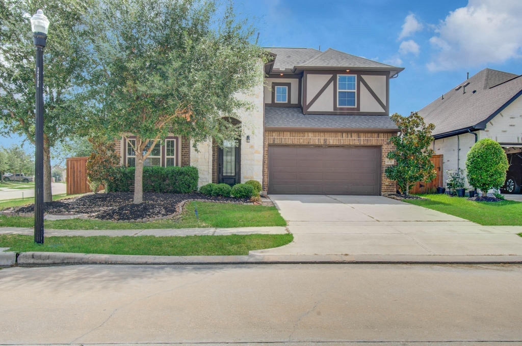 11730 Twin Creeks Hill Drive - Photo 2
