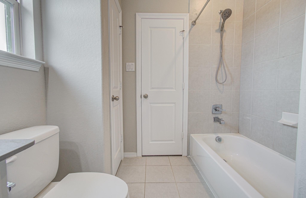11730 Twin Creeks Hill Drive - Photo 35