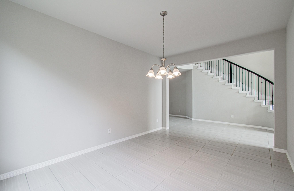 11730 Twin Creeks Hill Drive - Photo 10