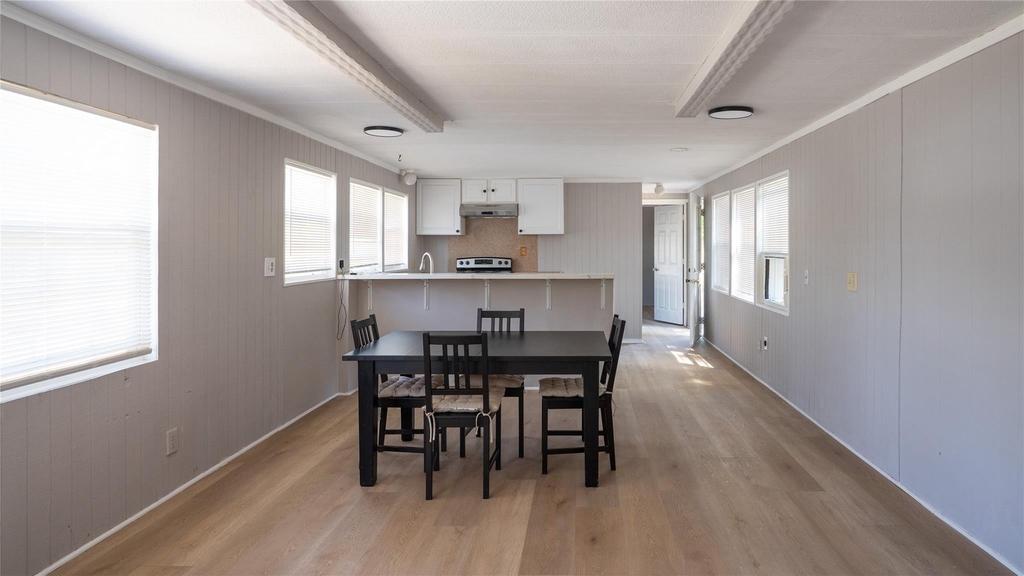 21288 North Street - Photo 1
