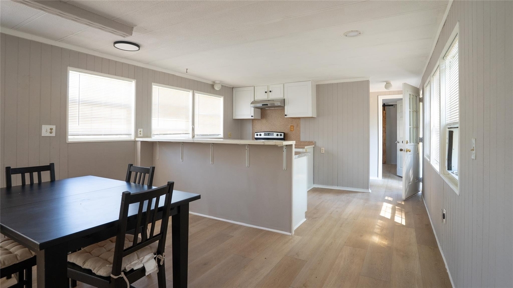 21288 North Street - Photo 2