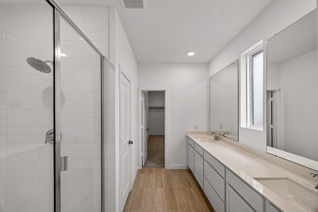 5822 Majestic Sky Drive - Photo 14