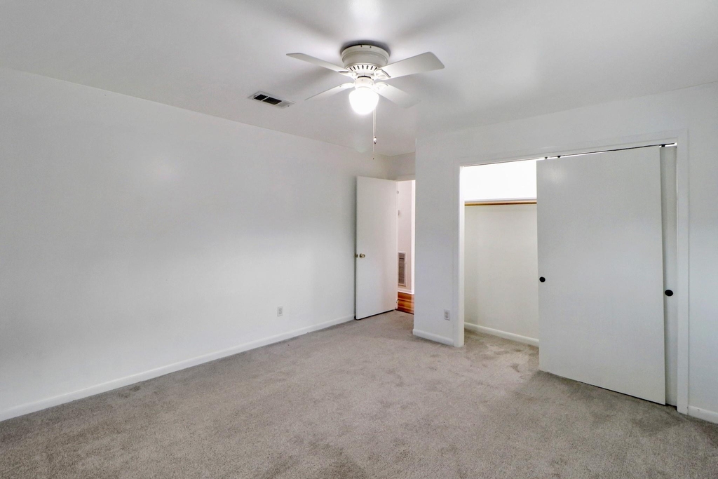 5735 Wigton Drive - Photo 15