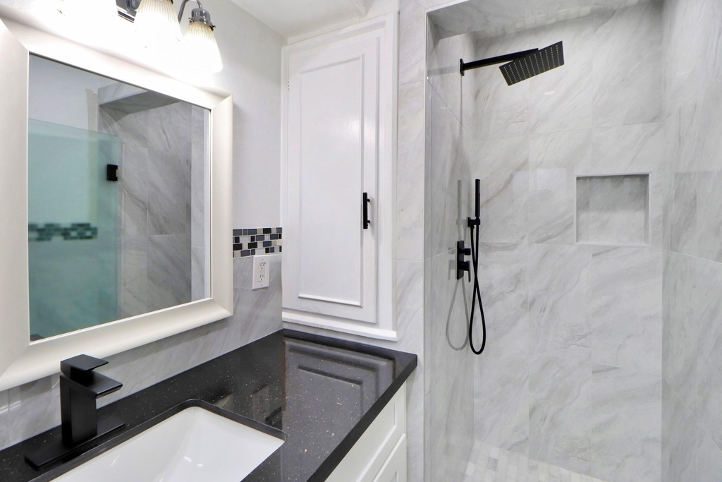 5735 Wigton Drive - Photo 9