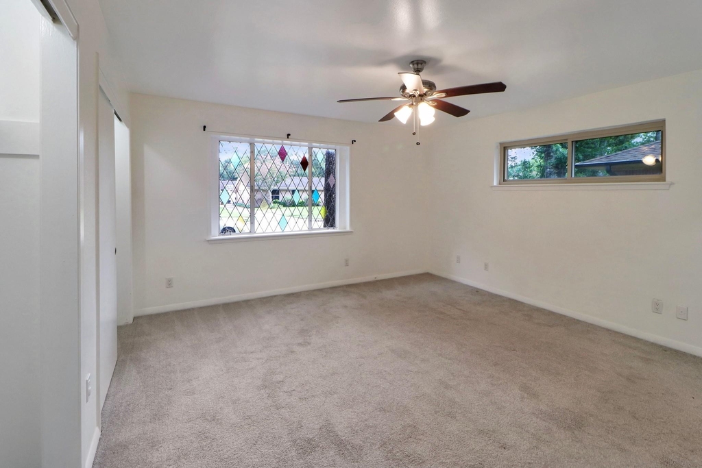 5735 Wigton Drive - Photo 7