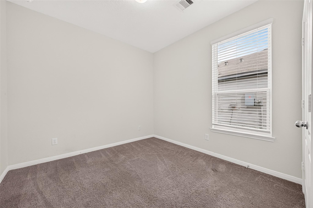 2118 Katalonia Lane - Photo 25